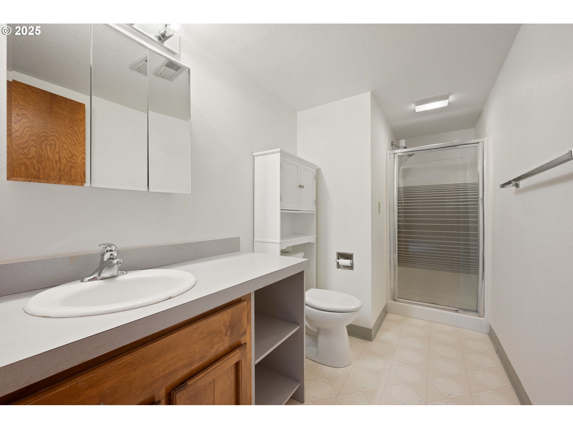 4415 Poplar Way Longview, WA 98632 - Photo 18 of 35