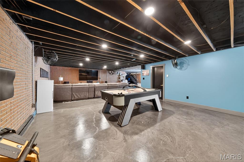 5576 Viewpoint Lane St. Louis, MO 63128 - Photo 41 of 49