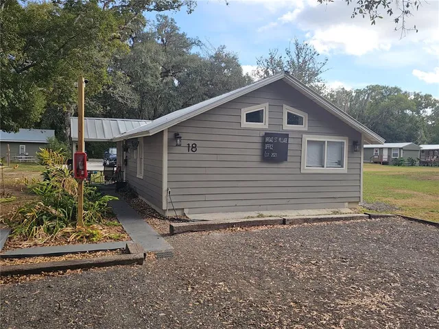 $1,300 | 198 Broad Street, Unit 18, Brooksville, FL 34604