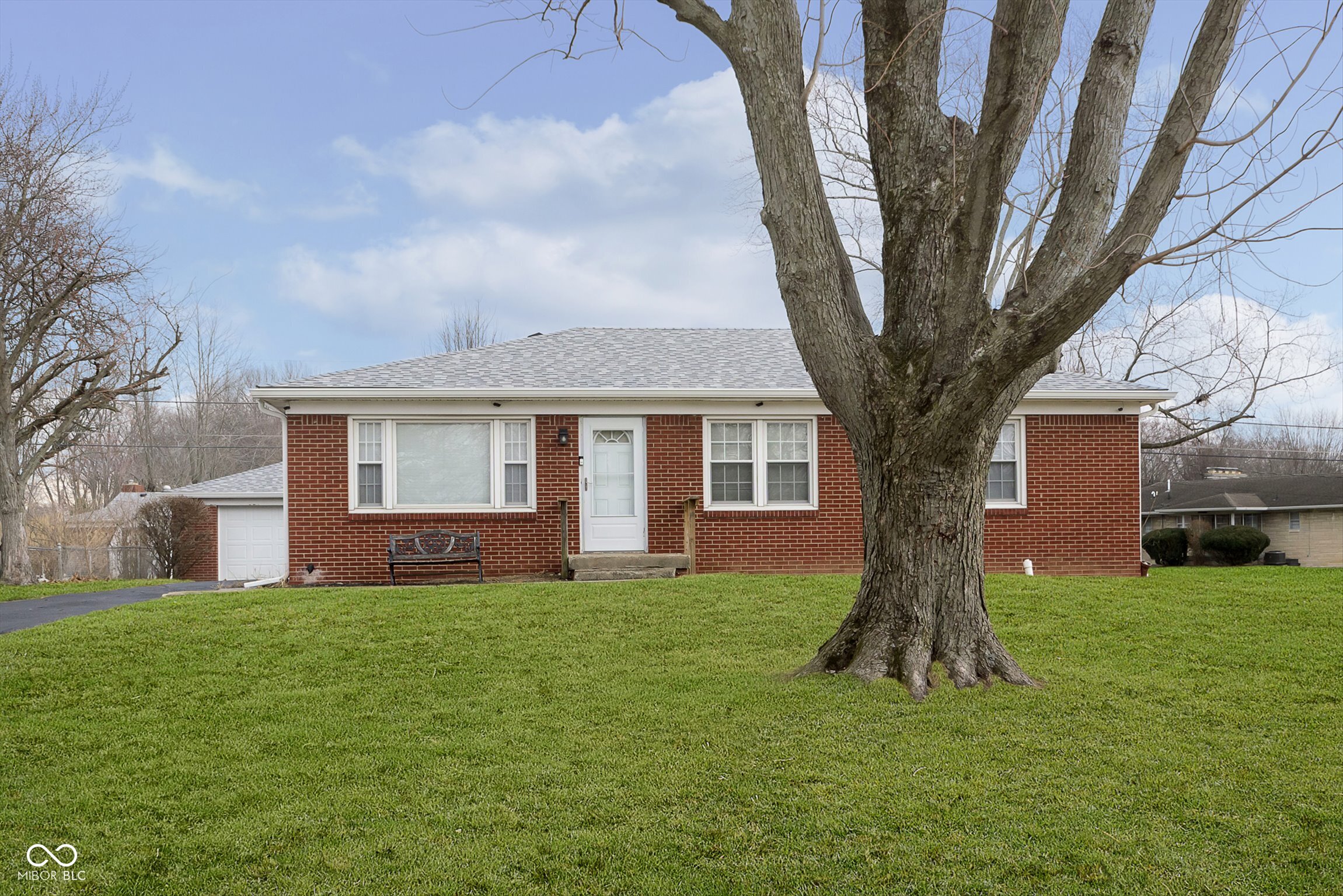 1215 North Shortridge Road Indianapolis, IN 46219 - Photo 1 of 27 Gallery Image 1