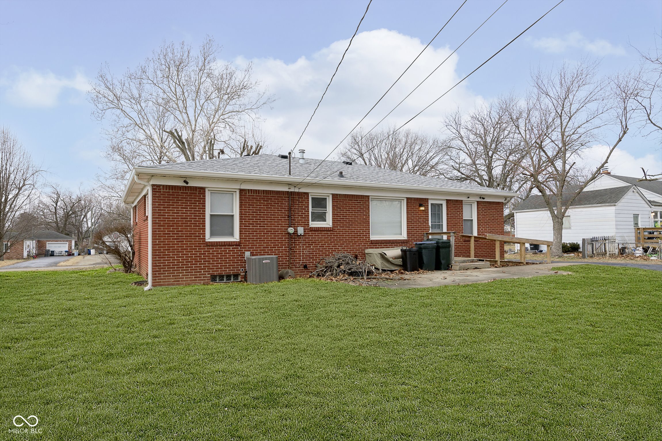 1215 North Shortridge Road Indianapolis, IN 46219 - Photo 24 of 27 Gallery Image 24