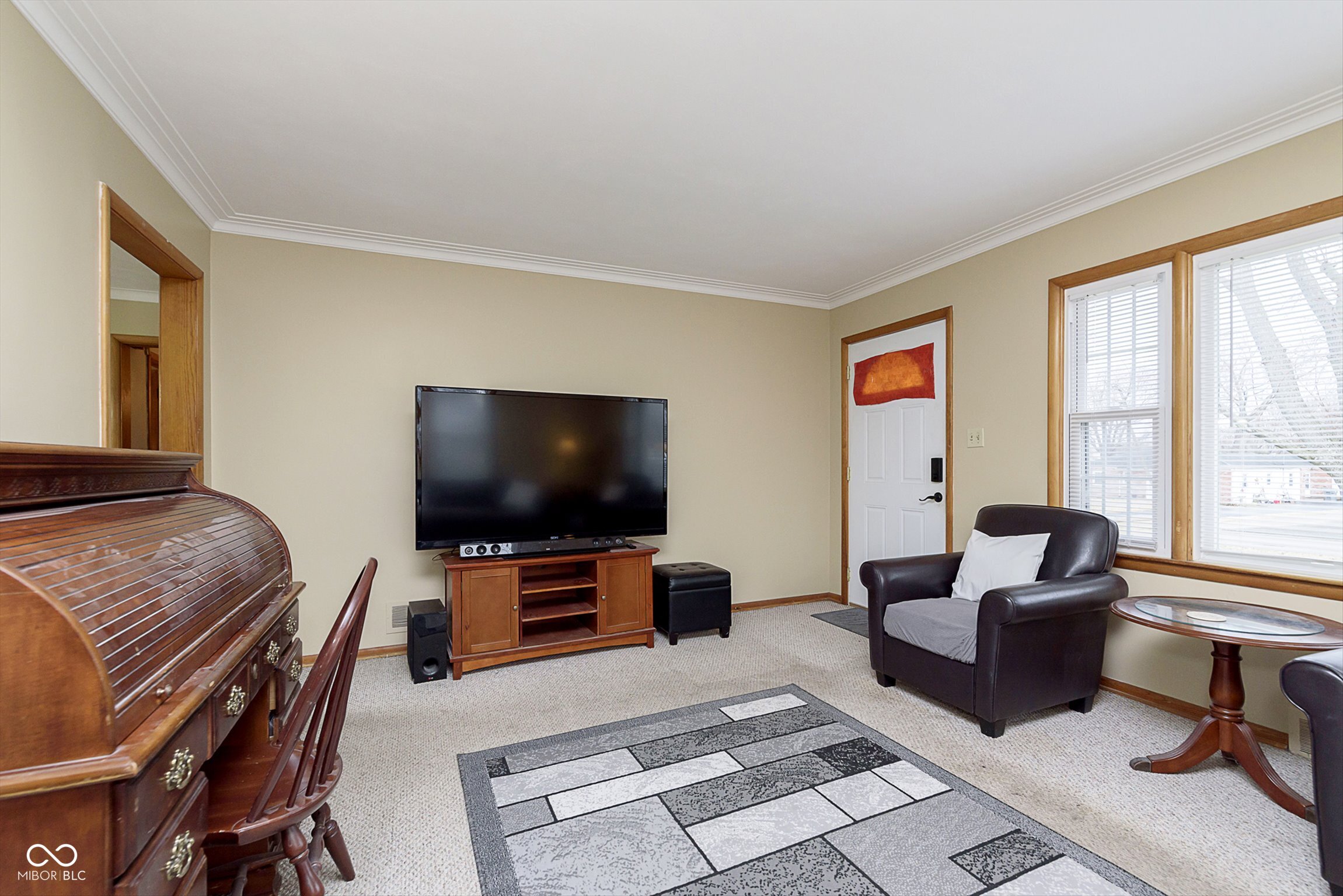 1215 North Shortridge Road Indianapolis, IN 46219 - Photo 4 of 27 Gallery Image 4
