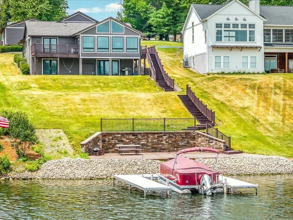 $1,099,000 | 5-216 Heathcliff Drive, Lake Carroll, IL 61046