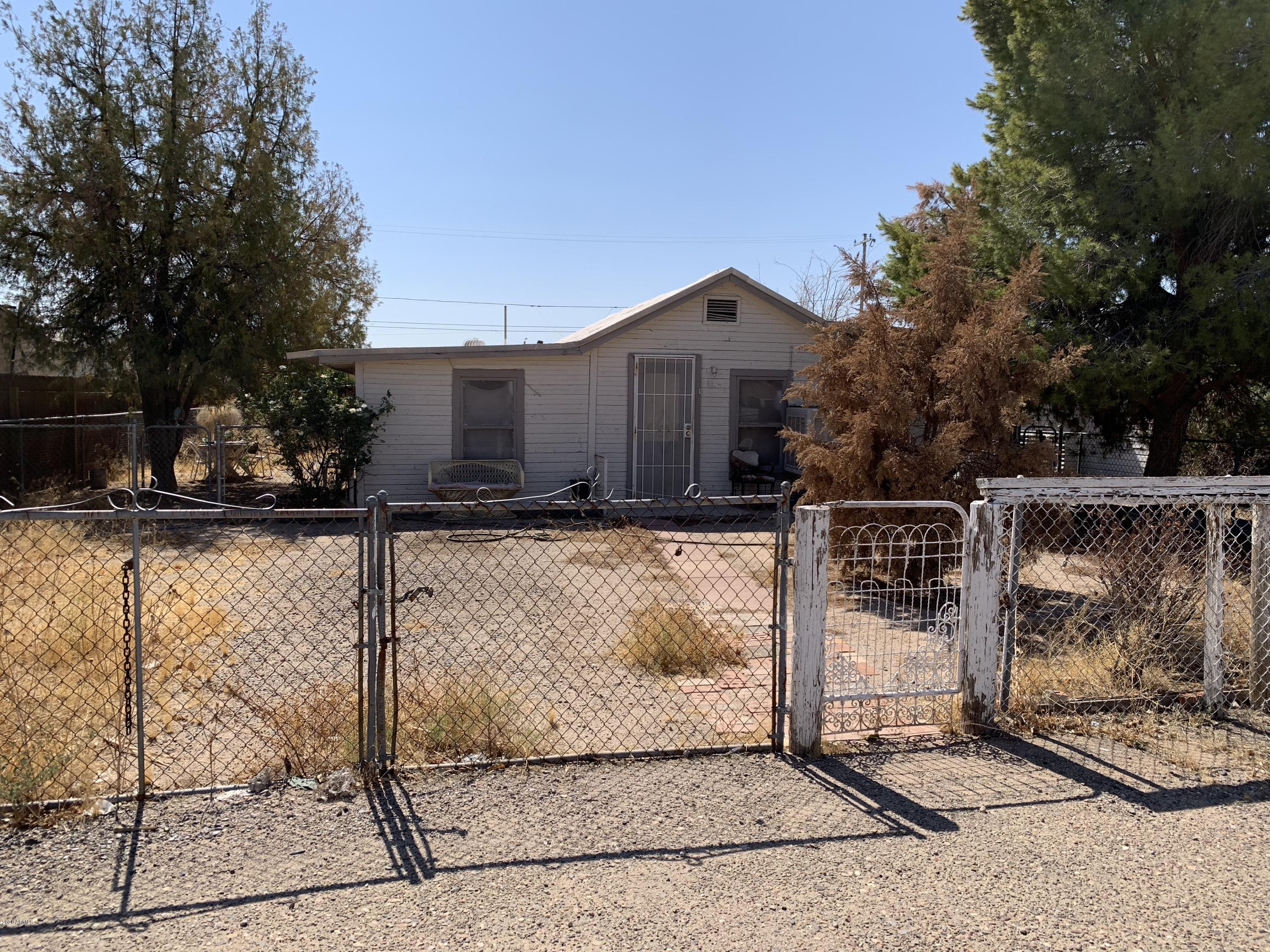 355 West Vah Ki Inn Road Coolidge, AZ 85128 - Photo 1 of 22 knkgwDvmSn2aE92OX3rBBg