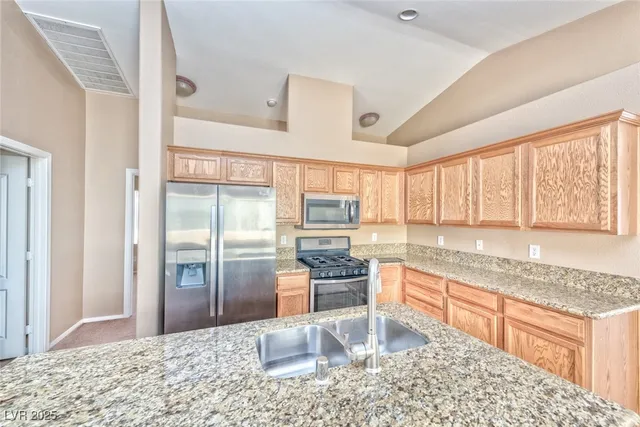 $1,795 | 3969 Button Creek Court, Las Vegas, NV 89122