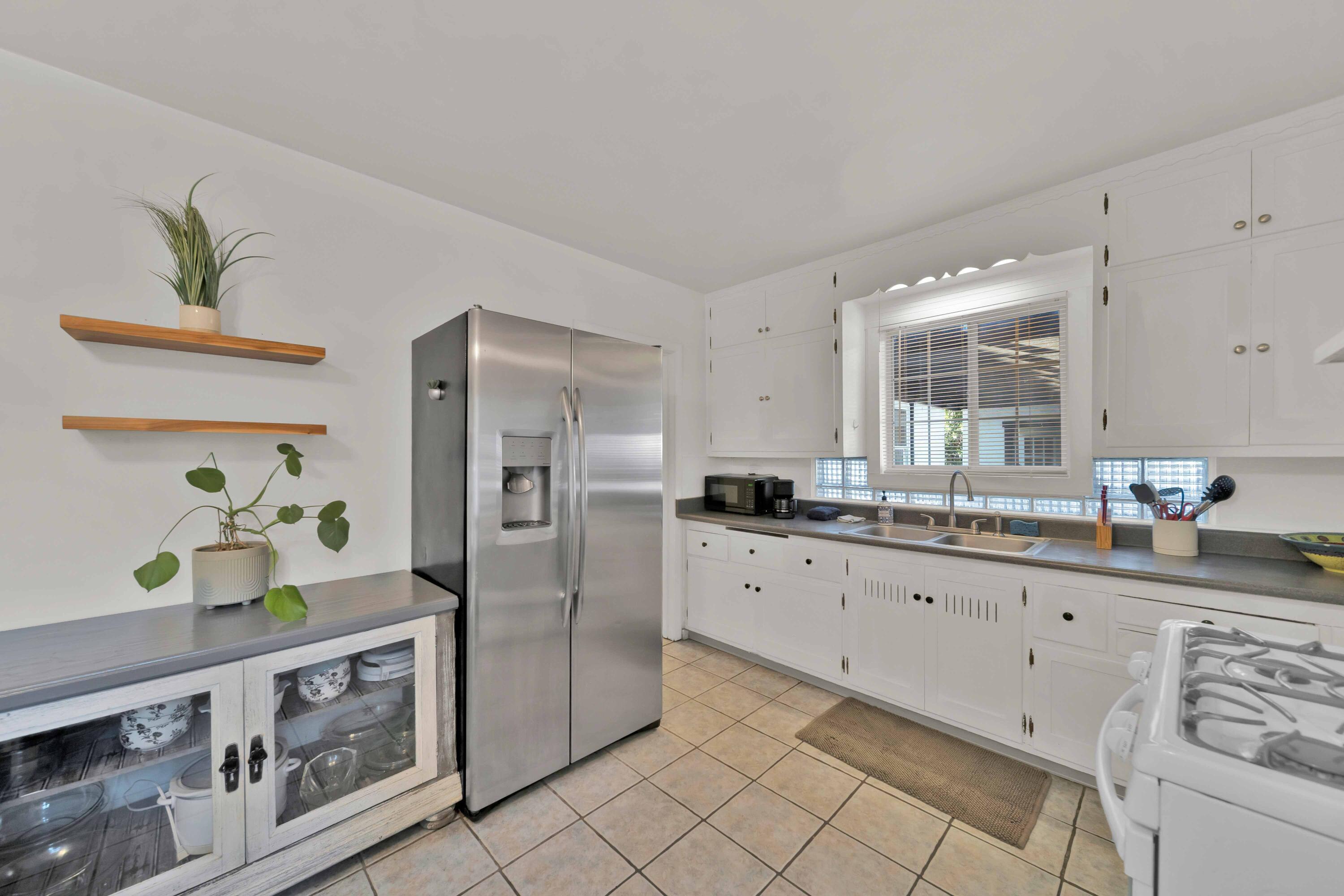 855 State Street Redding, CA 96001 - Photo 13 of 42 Redding-Real-Estate-Photography-13