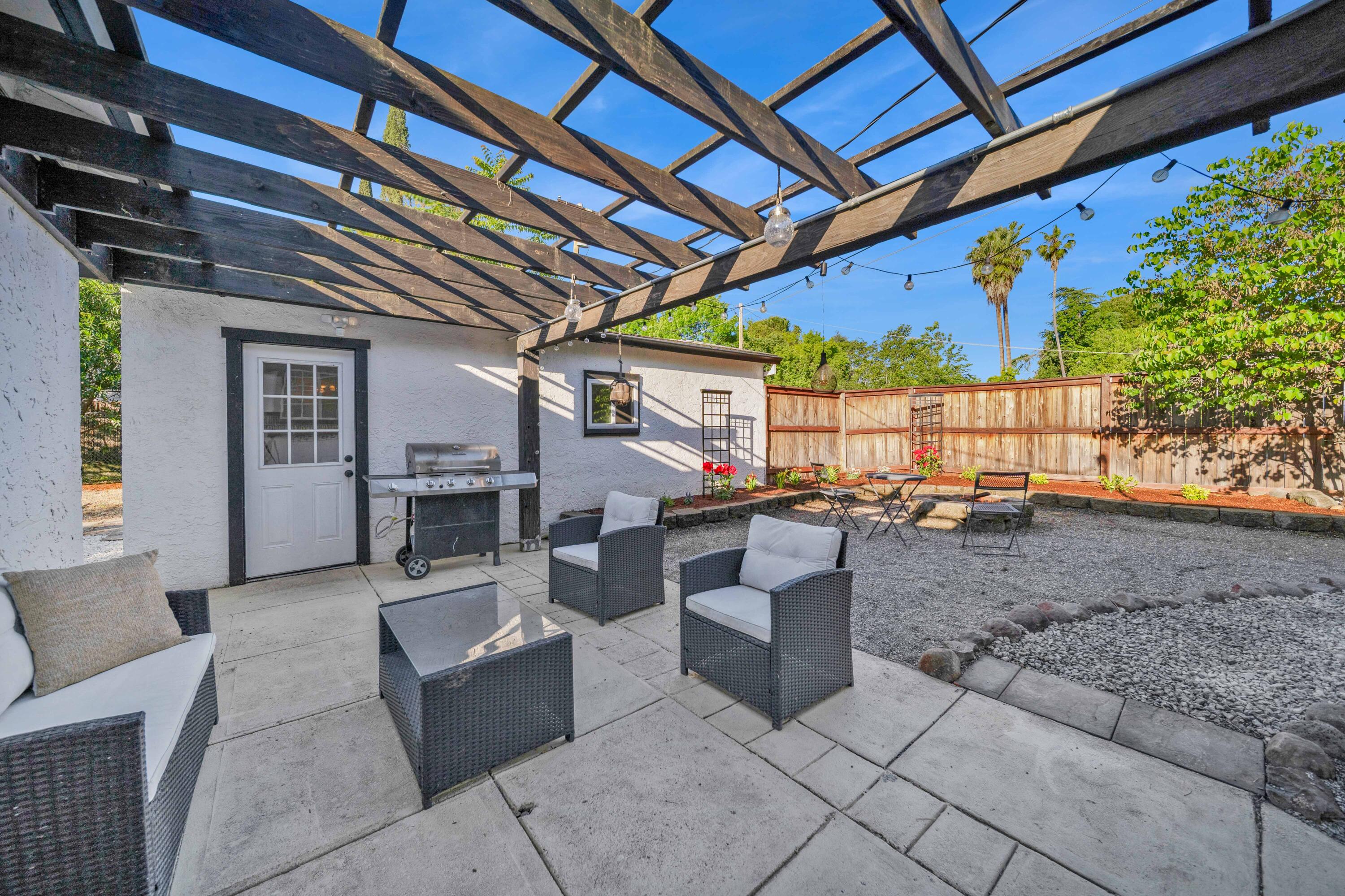 855 State Street Redding, CA 96001 - Photo 28 of 42 Redding-Real-Estate-Photography-33