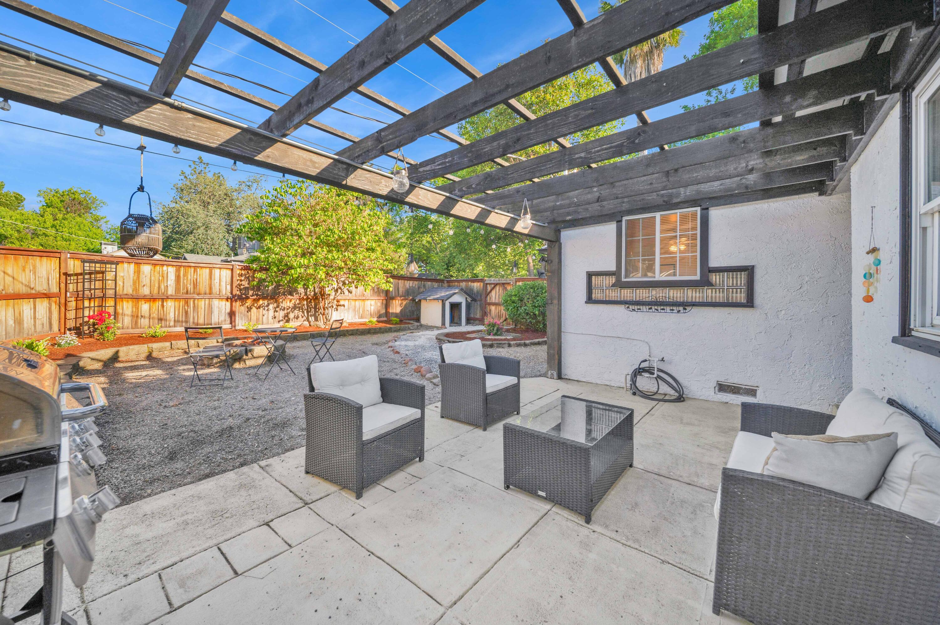 855 State Street Redding, CA 96001 - Photo 29 of 42 Redding-Real-Estate-Photography-32