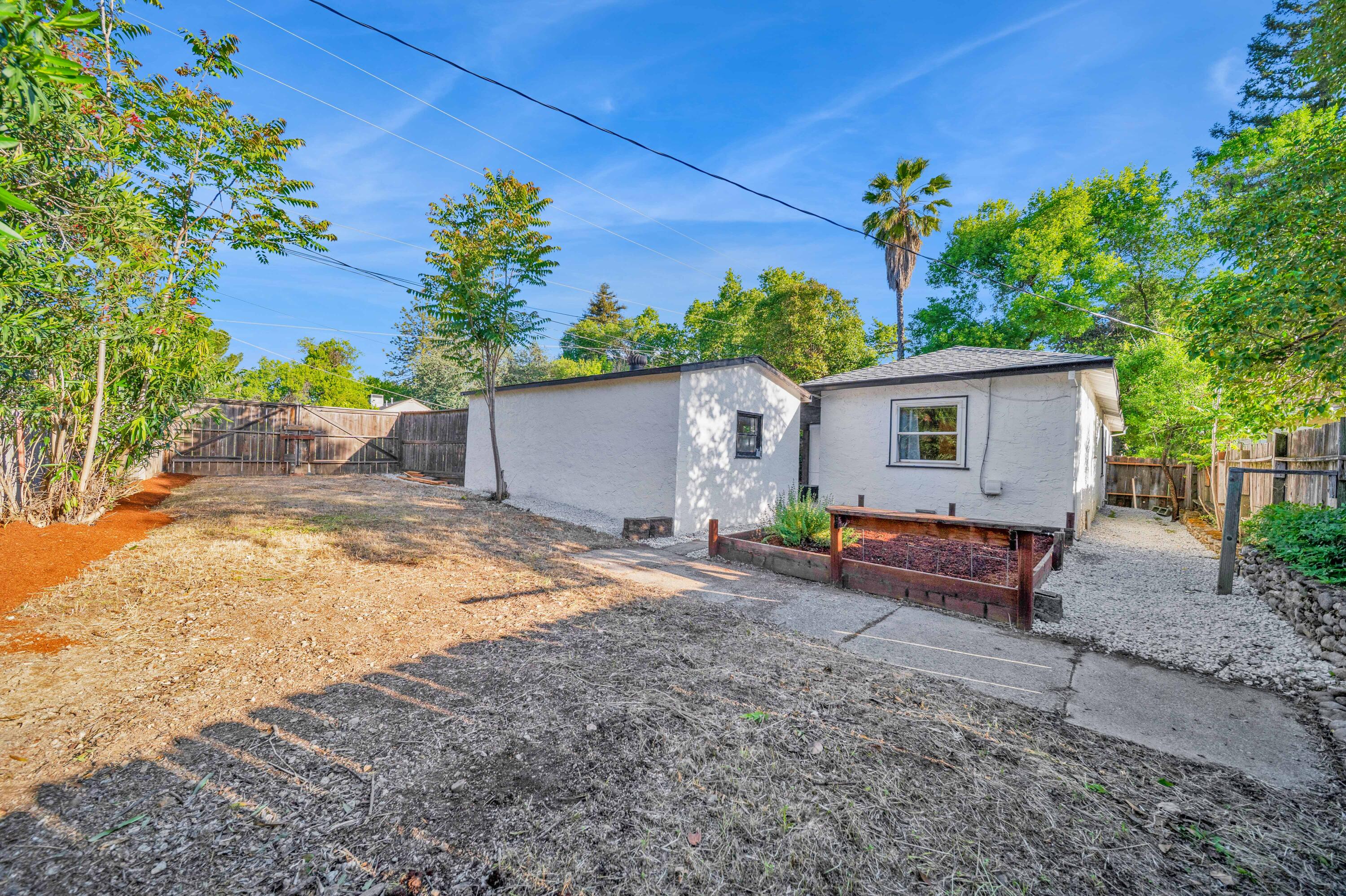 855 State Street Redding, CA 96001 - Photo 32 of 42 Redding-Real-Estate-Photography-28