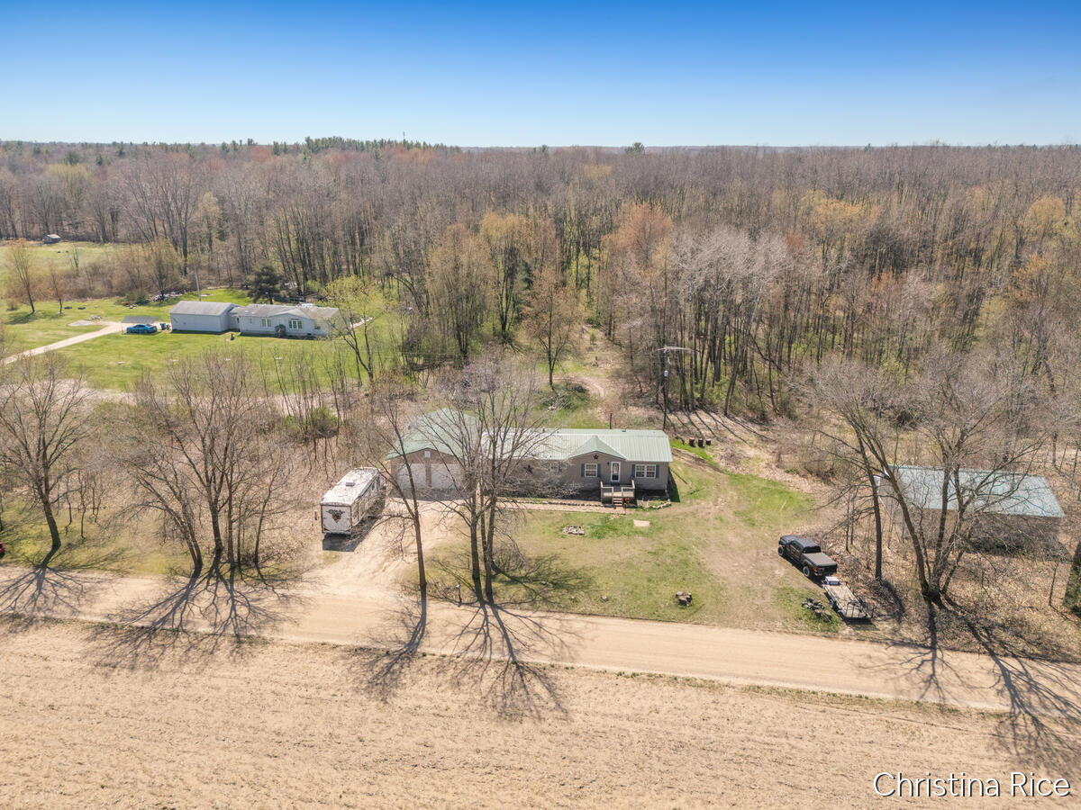 1397 Youngs Road Orleans, MI 48865 - Photo 27 of 29 1397-Youngs_202