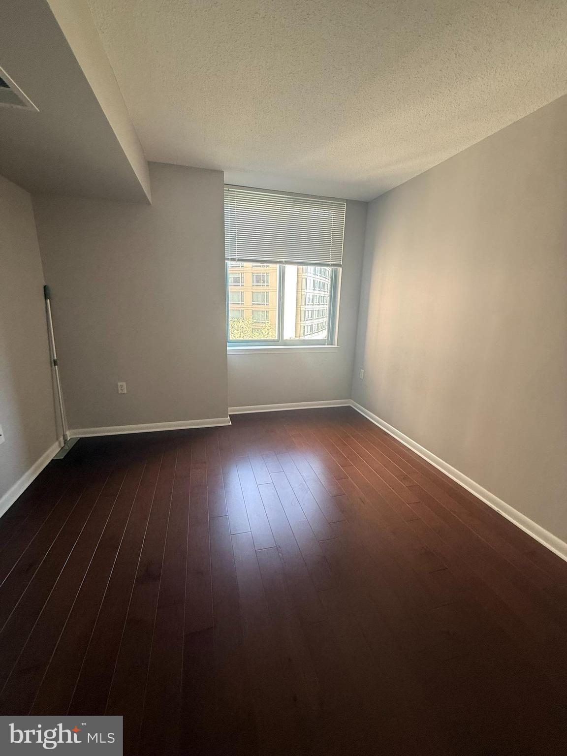 851 North Glebe Road, Unit 621 Arlington, VA 22203 - Photo 9 of 13