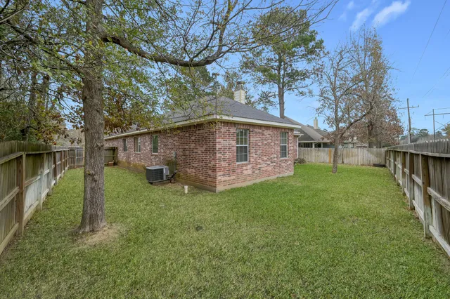 $2,100 | 3429 Nottingham Lane, Montgomery, TX 77356