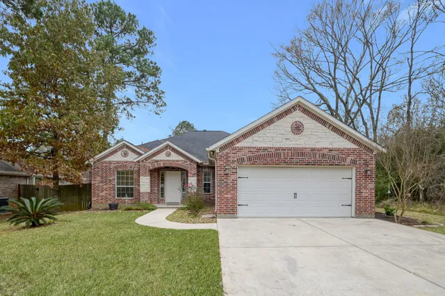 $2,100 | 3429 Nottingham Lane, Montgomery, TX 77356