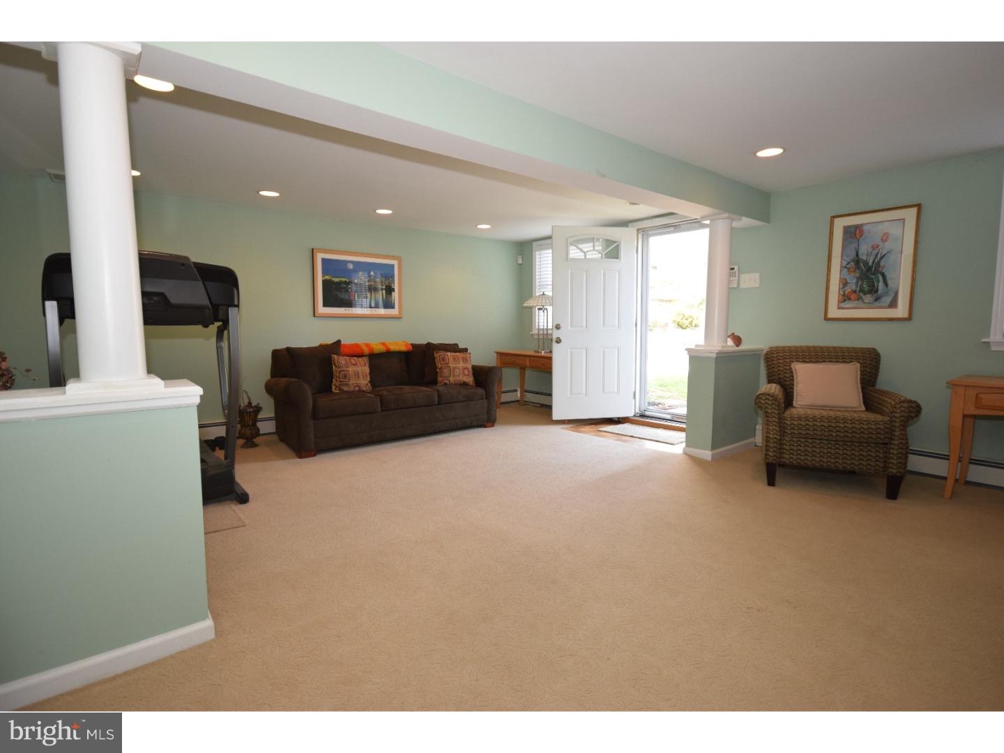 317 Ridley Avenue Folsom, PA 19033 - Photo 13 of 25 Gallery Image 13
