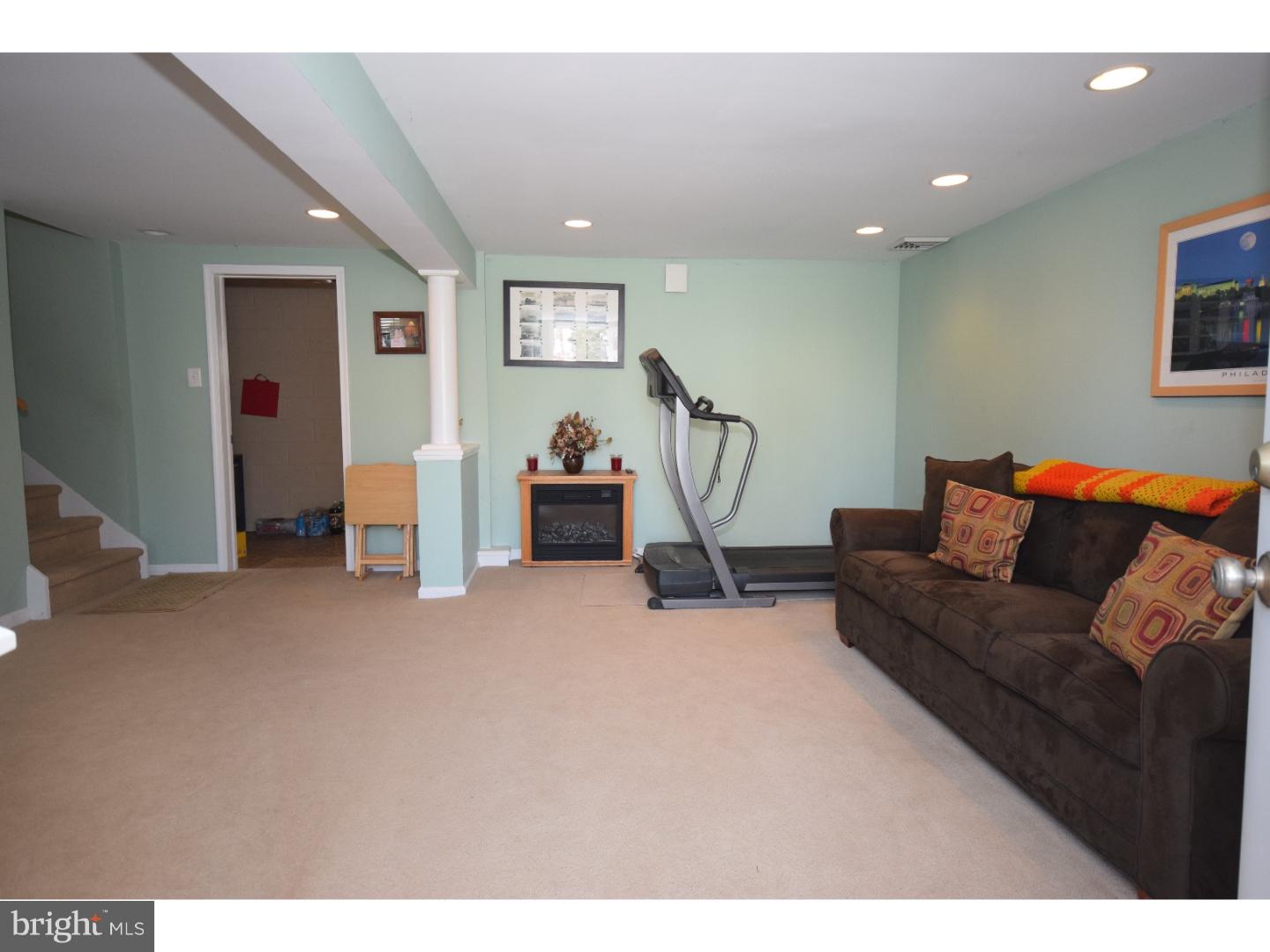 317 Ridley Avenue Folsom, PA 19033 - Photo 15 of 25 Gallery Image 15