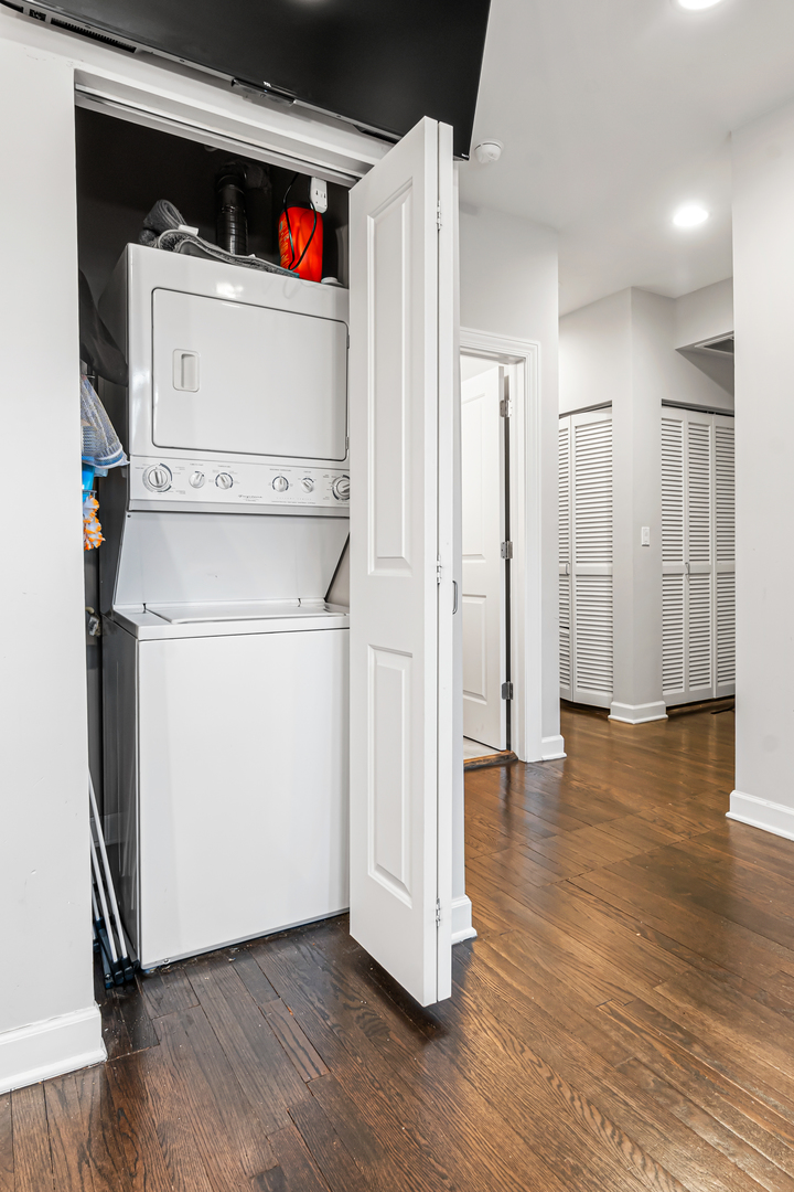 3904 North Wolcott Avenue, Unit 2 Chicago, IL 60613 - Photo 13 of 15