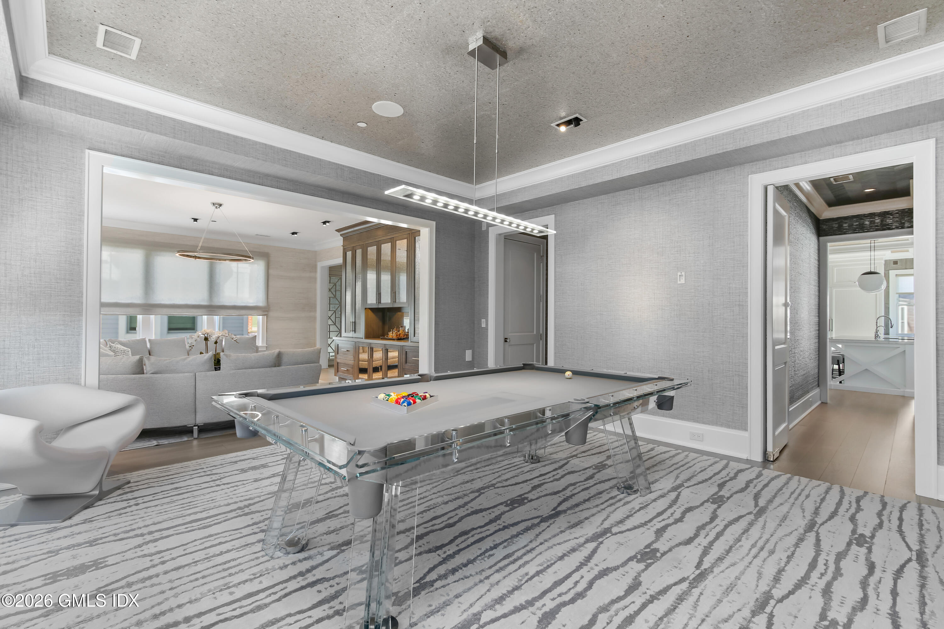 2 Oneida Drive, Unit C2 Greenwich, CT 06830 - Photo 7 of 31 Dining Room / Den
