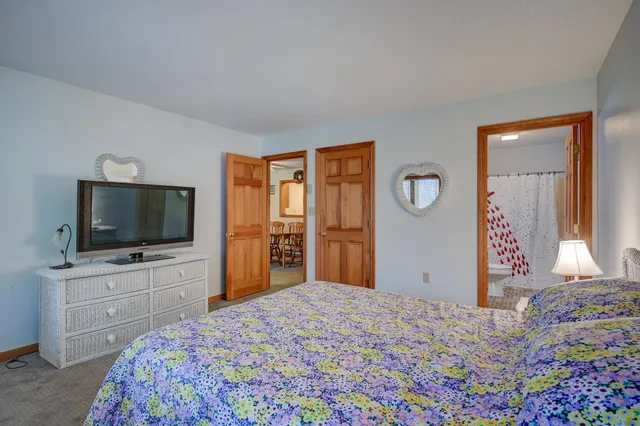 $2,400 | 23 Northbrook Circle, Unit 27D, Conway, NH 03860