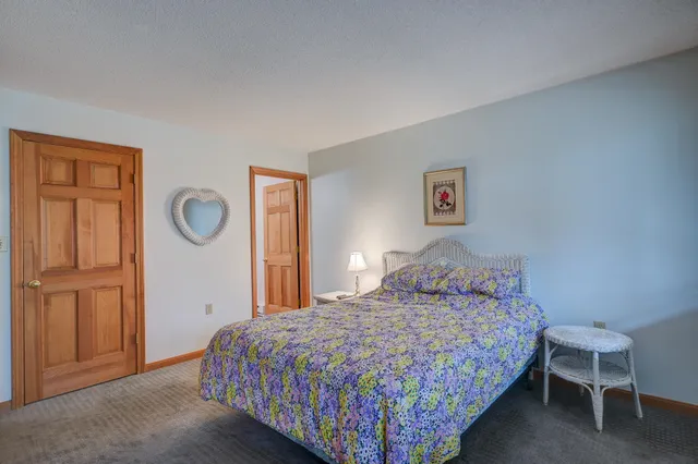 $2,400 | 23 Northbrook Circle, Unit 27D, Conway, NH 03860