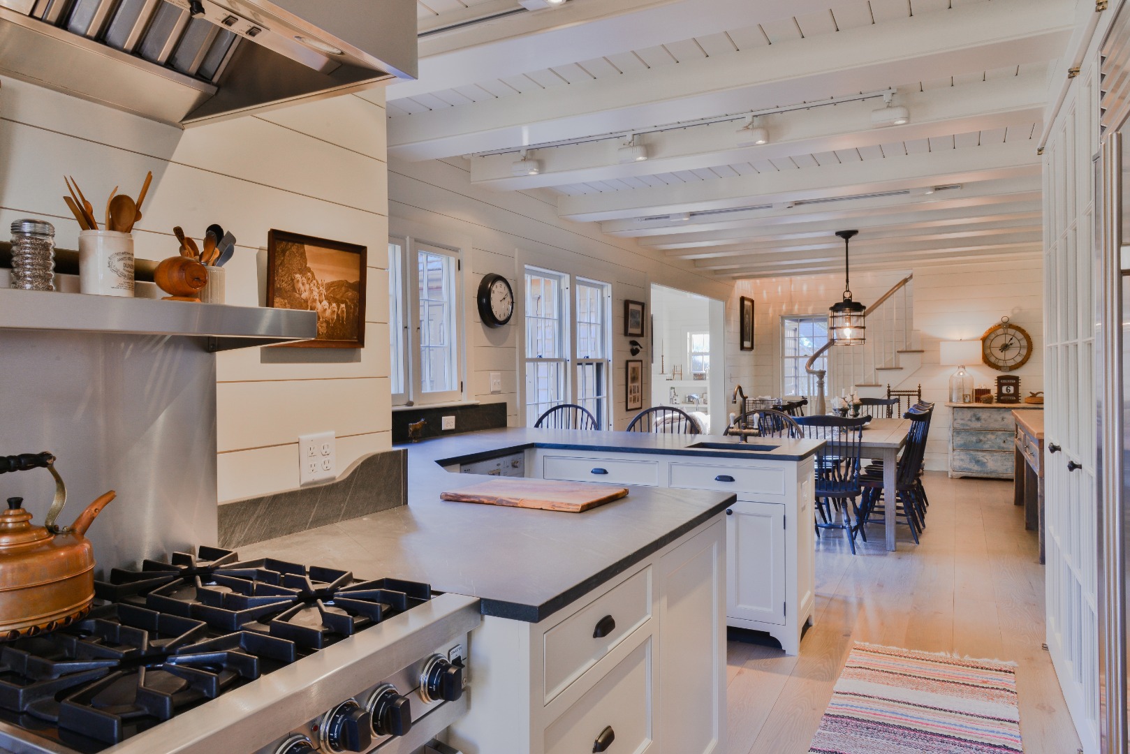 37 Brewster Road Nantucket, MA 02554 - Photo 15 of 54 Gallery Image 15