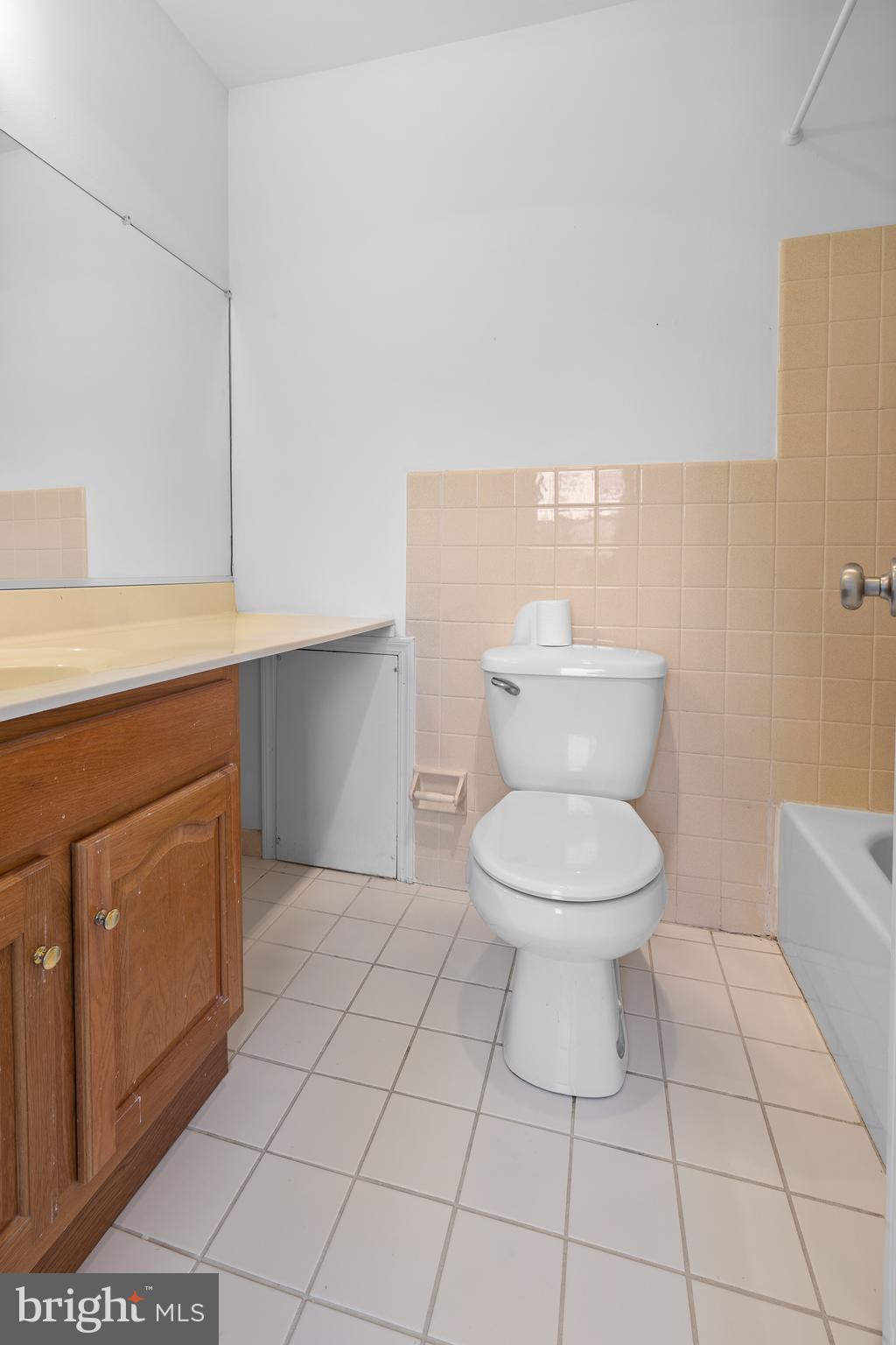 7 Ramsgate Court, Unit 209 U7 Blue Bell, PA 19422 - Photo 15 of 32