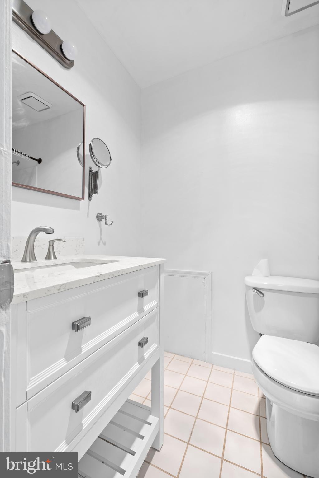 7 Ramsgate Court, Unit 209 U7 Blue Bell, PA 19422 - Photo 18 of 32