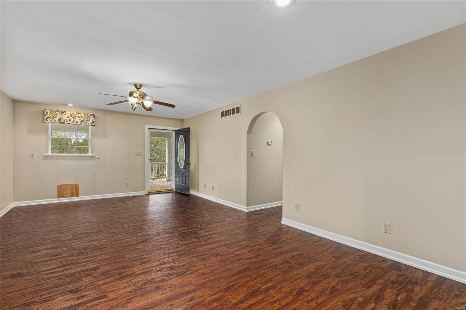 918 Reservoir Road Staunton, IL 62088 - Photo 18 of 44