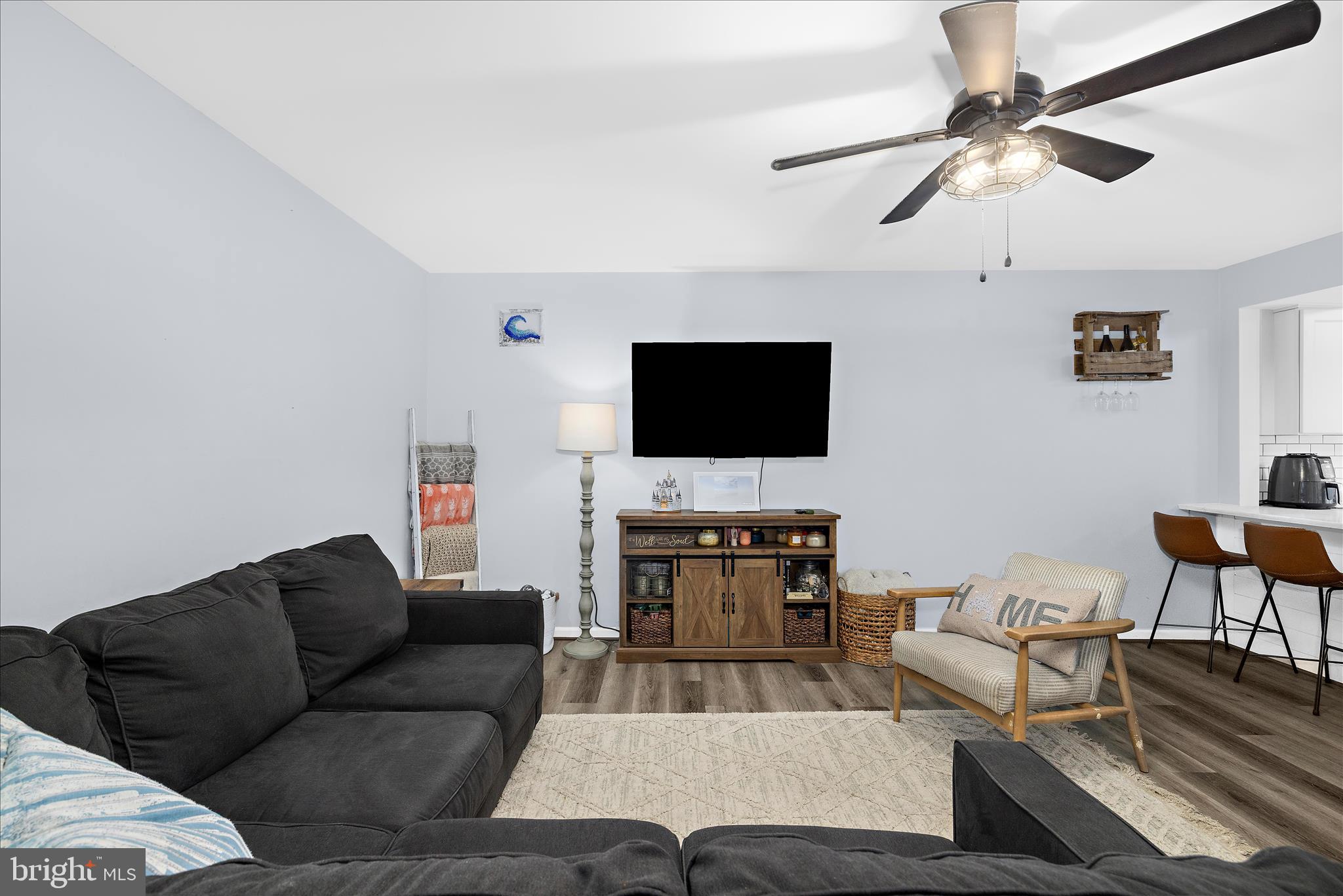 3547 Brickwall Lane Pasadena, MD 21122 - Photo 7 of 63