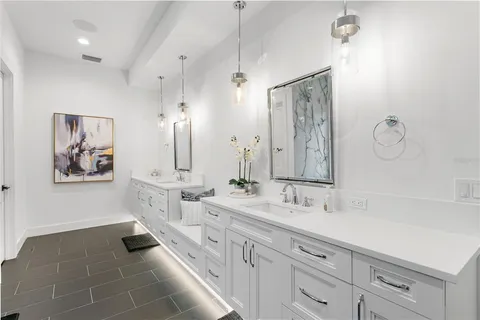 $3,499,000 | 3007 South West Shore Boulevard, Tampa, FL 33629