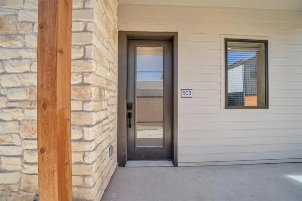 $1,835 | 1601-213 Mustang Drive, Marble Falls, TX 78654