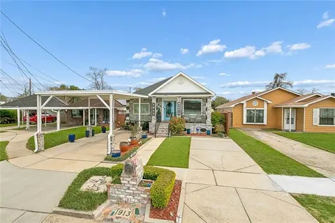 $180,000 | 1913 Constantine Drive, Marrero, LA 70072