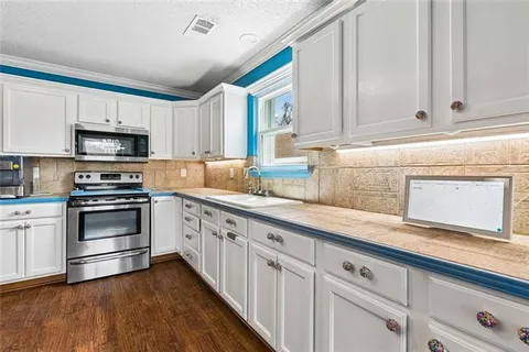 $180,000 | 1913 Constantine Drive, Marrero, LA 70072