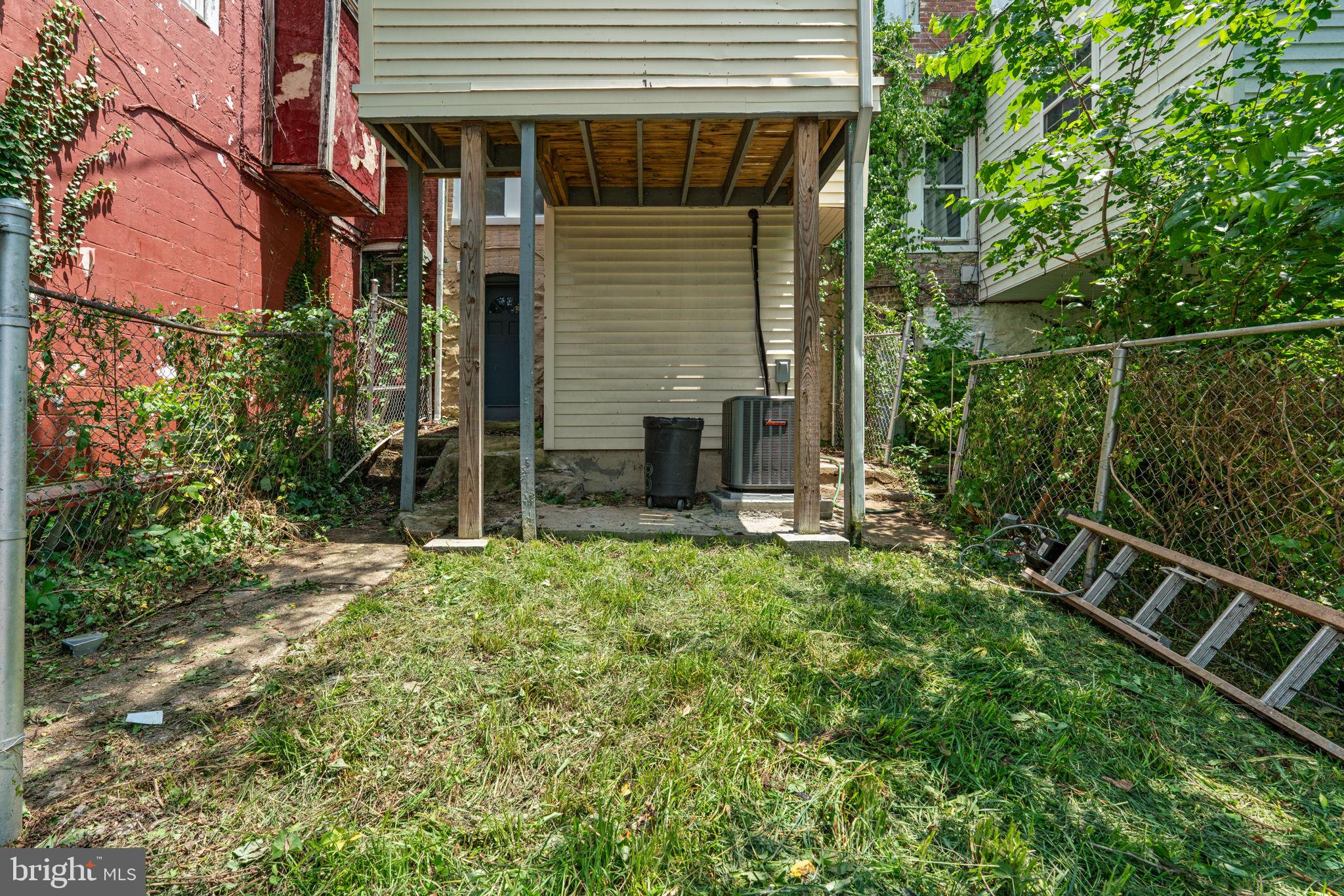 1006 North Rosedale Street Baltimore, MD 21216 - Photo 29 of 34 Exterior Rear