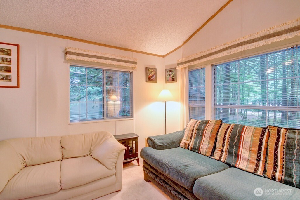 57 Riverside Drive Maple Falls, WA 98266 - Photo 15 of 31