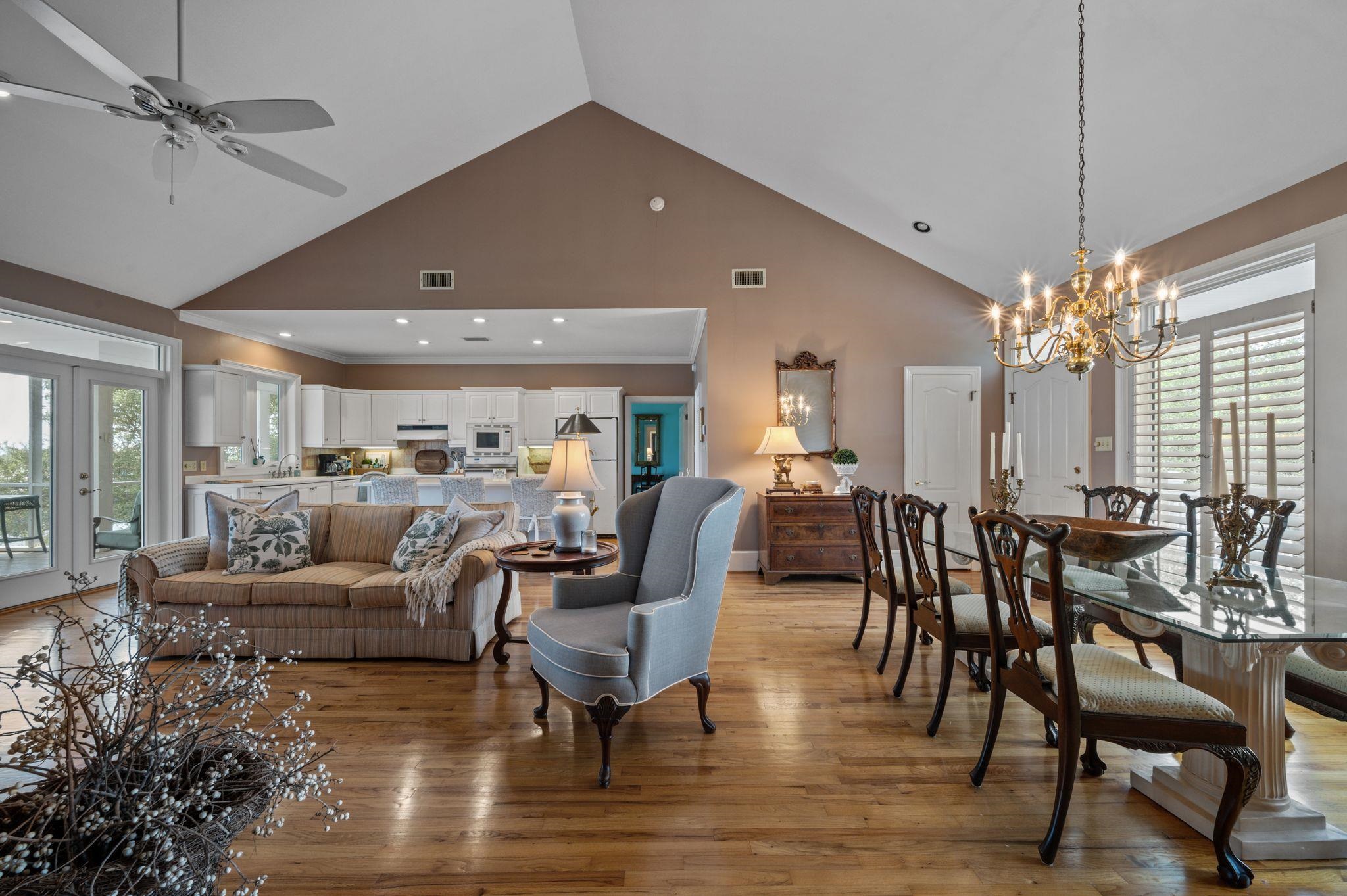 31800 River Road Orange Beach, AL 36561 - Photo 12 of 69 Living Room