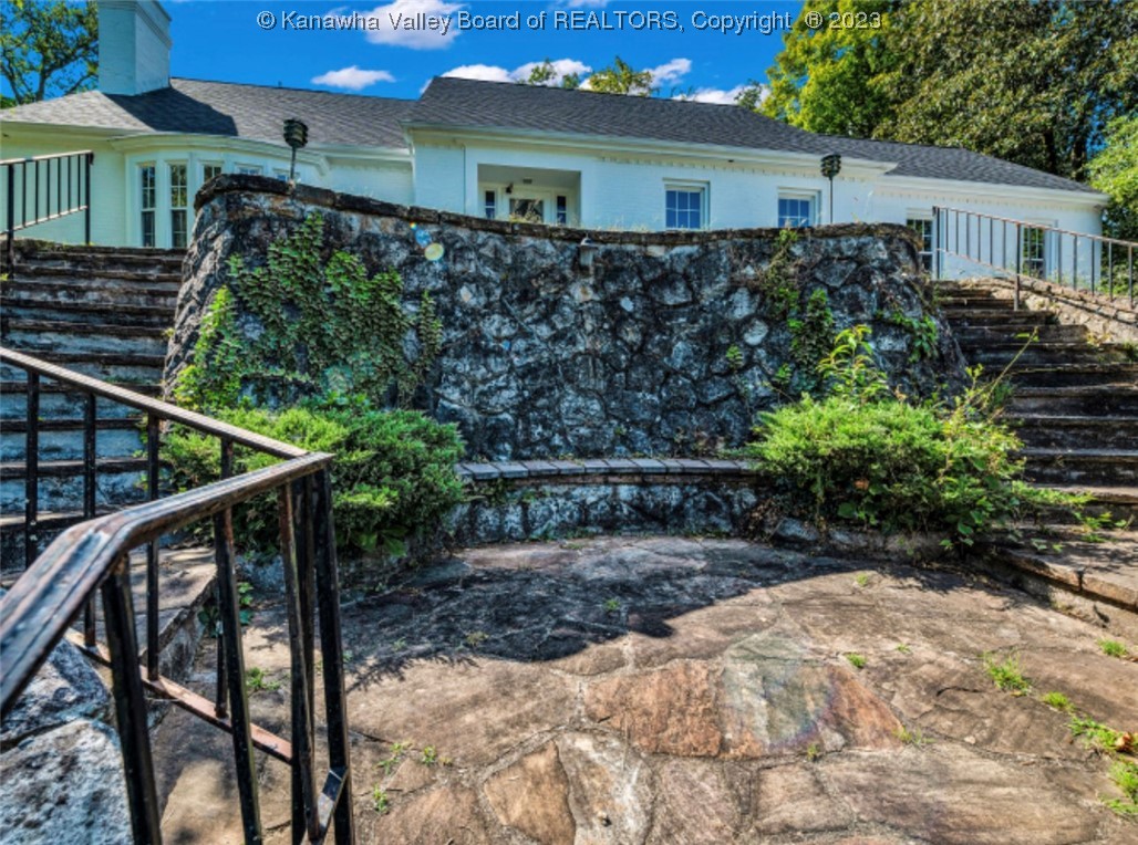 603 Wood Road Charleston, WV 25302 - Photo 3 of 31 Gallery Image 3
