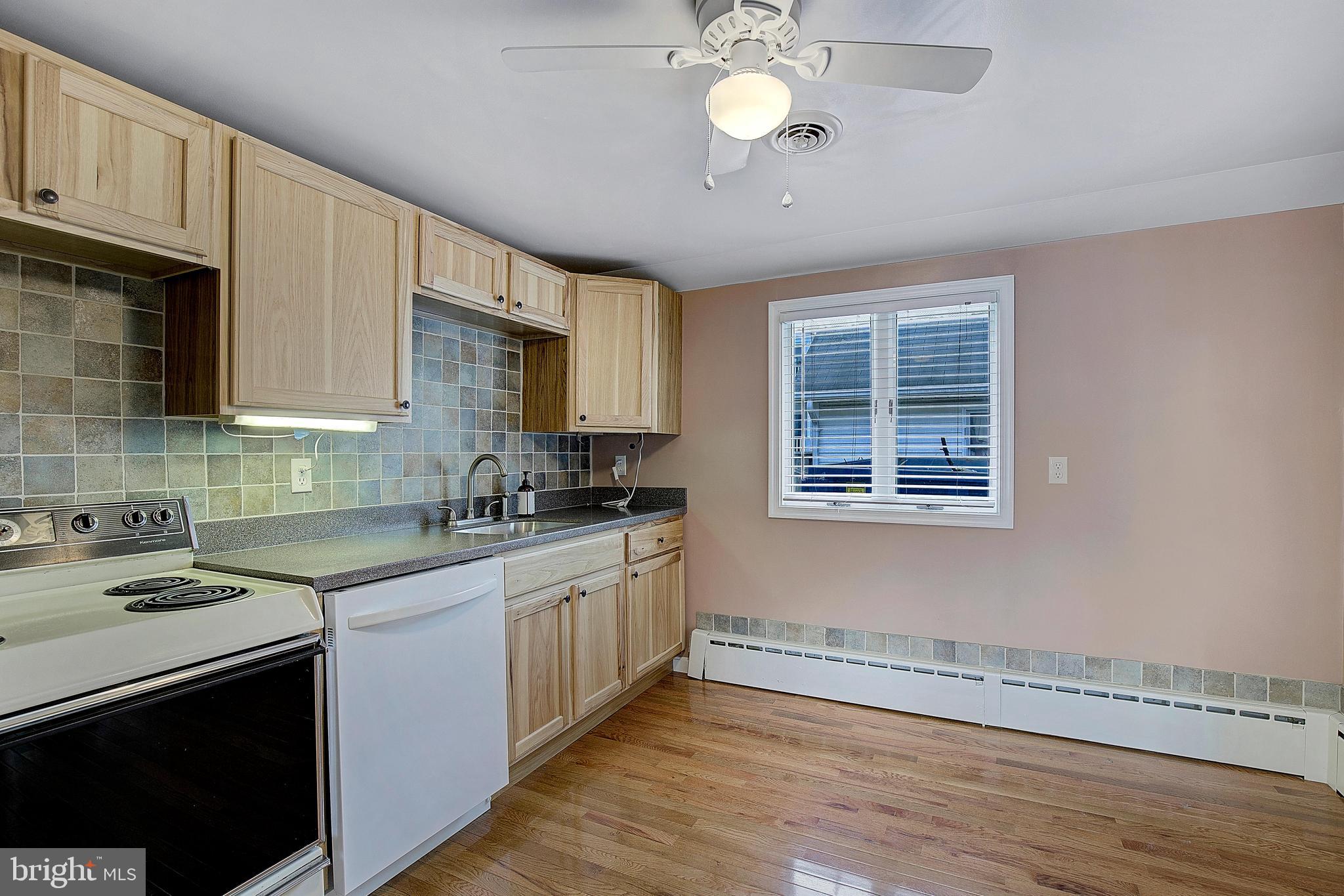 1715 Tacoma Road Edgewater, MD 21037 - Photo 5 of 20 Kitchen