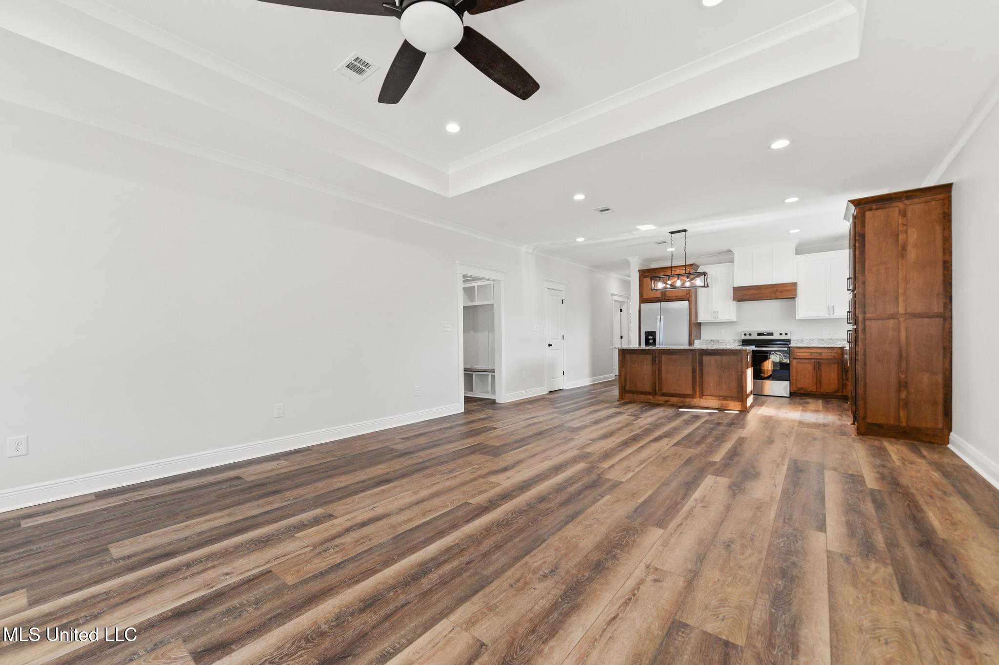 210 Marshall Smith Road Lucedale, MS 39452 - Photo 5 of 27 005