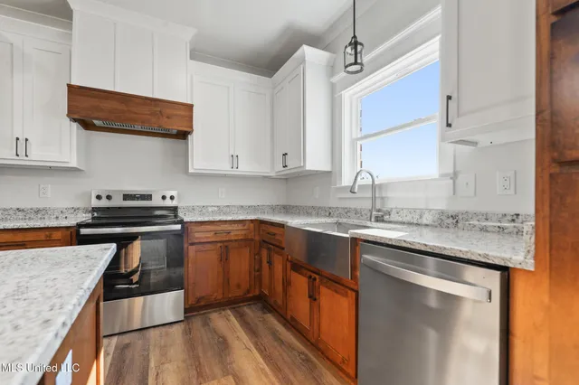 $265,000 | 210 Marshall Smith Road, Lucedale, MS 39452