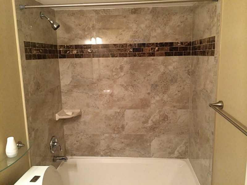 363 West Camino Real, Unit 5 Boca Raton, FL 33432 - Photo 5 of 10 Bathroom