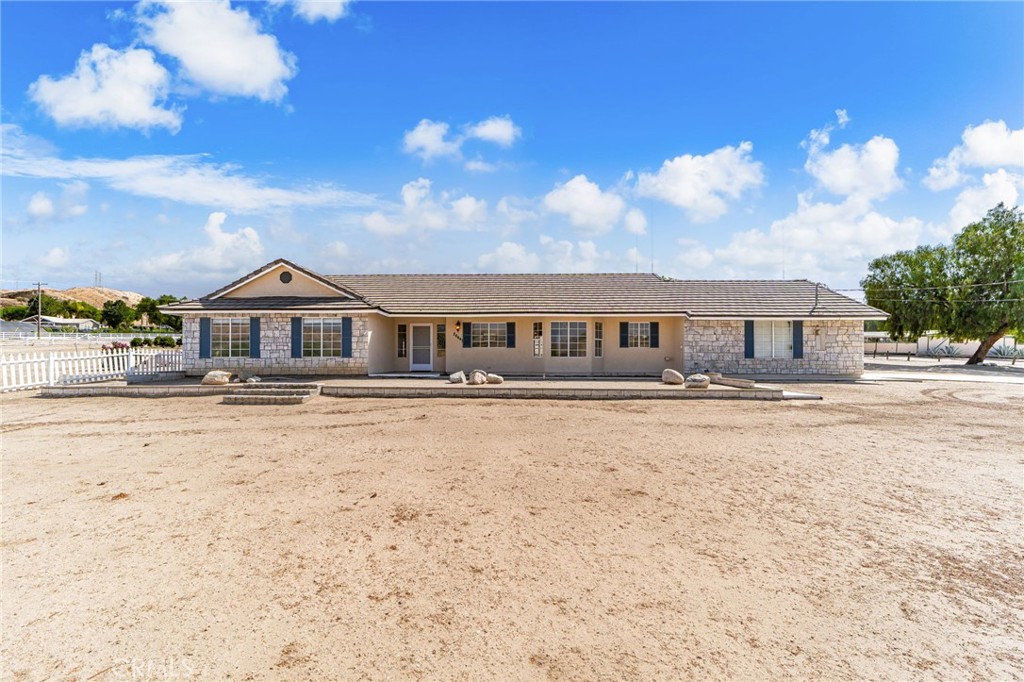 28442 San Timoteo Canyon Road Redlands, CA 92373 - Photo 10 of 77