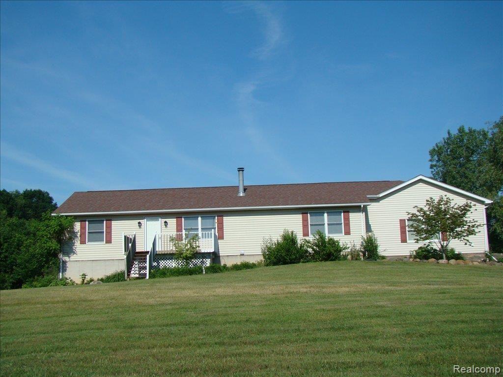 3350 North Mill Road Dryden, MI 48428 - Photo 7 of 11 DSC05742