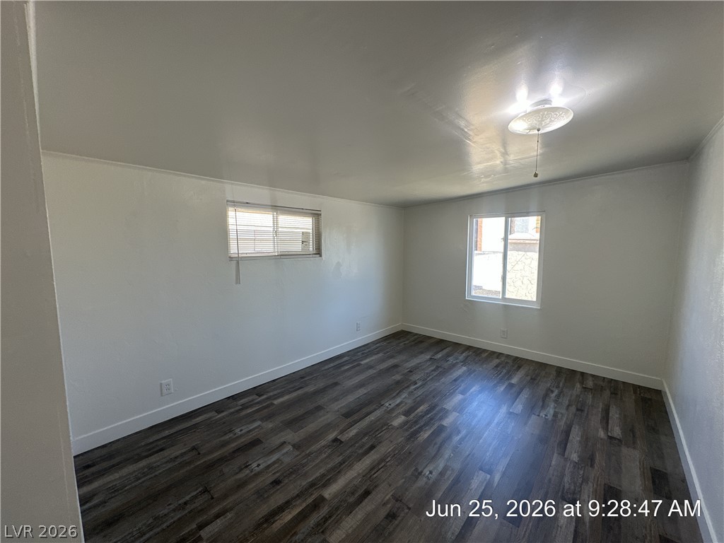 148 West Victory Road Henderson, NV 89015 - Photo 9 of 34