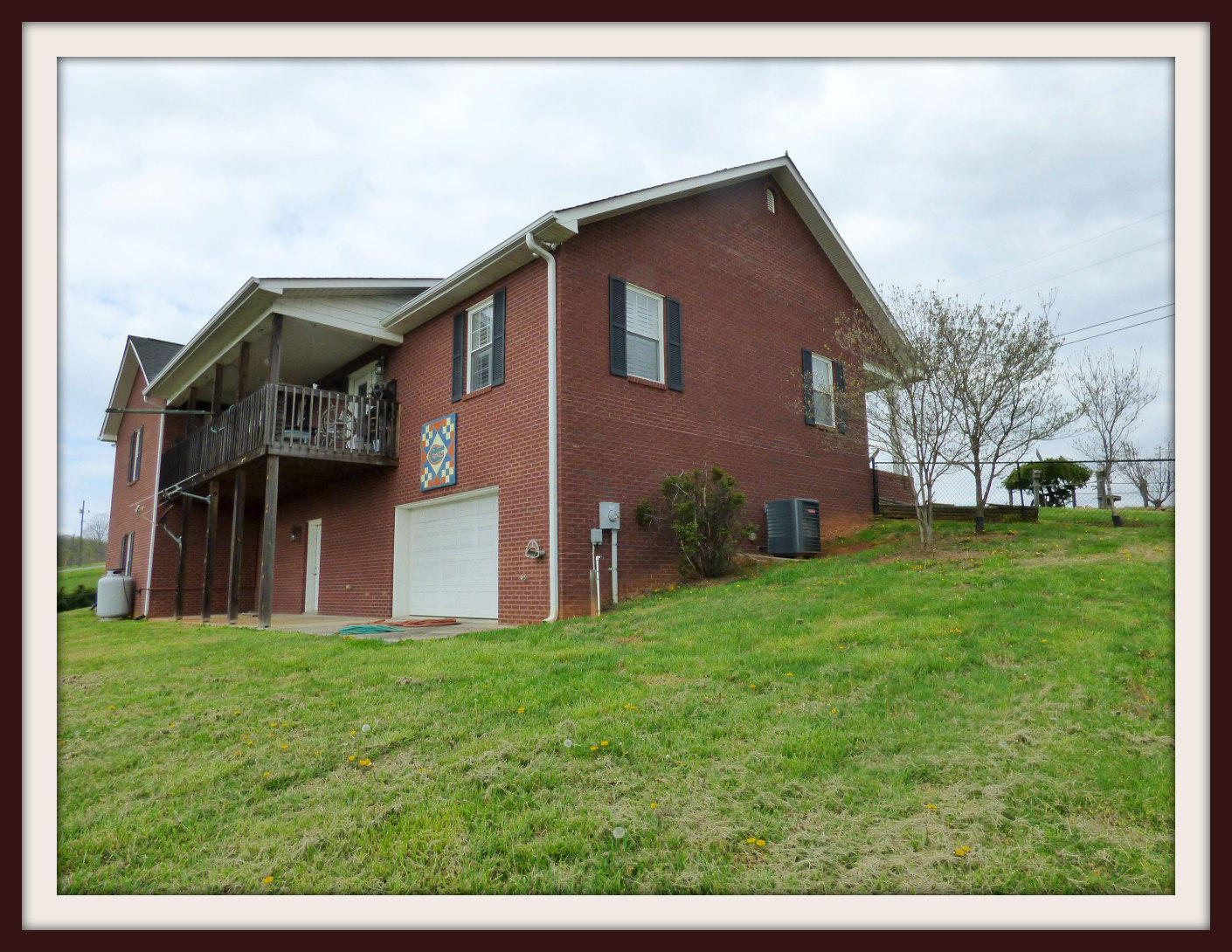 337 Pocahontas Lane Rutledge, TN 37861 - Photo 2 of 24 P1150167f