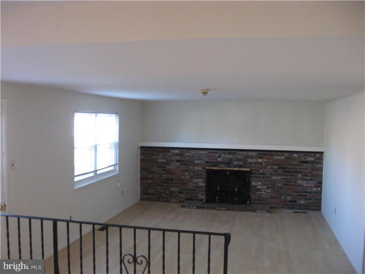 4 Scattergood Road Cherry Hill, NJ 08003 - Photo 2 of 21 Gallery Image 2