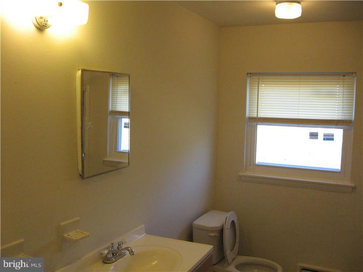 4 Scattergood Road Cherry Hill, NJ 08003 - Photo 9 of 21 Gallery Image 9