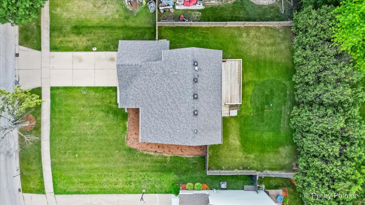 676 Concord Drive Crystal Lake, IL 60014 - Photo 34 of 38 a view of a back yard