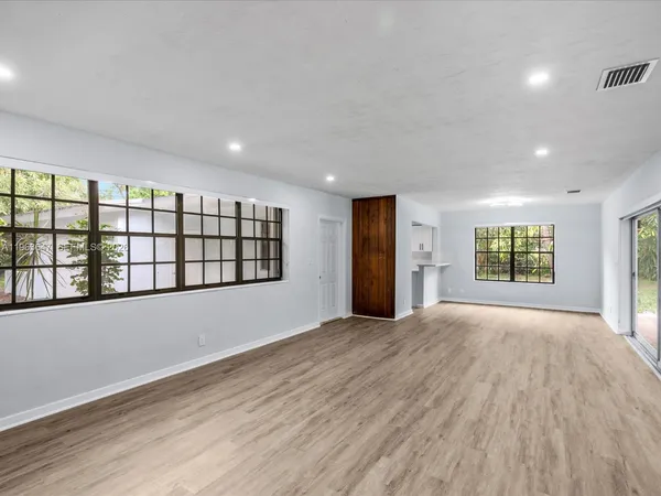 $1,499,999 | 9315 Southwest 72nd Avenue, Pinecrest, FL 33156