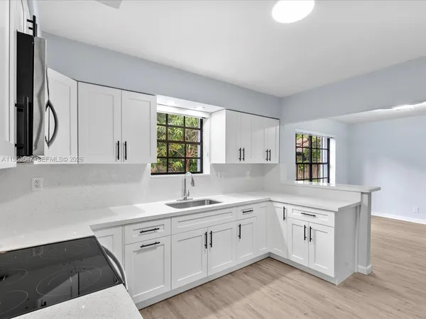 $1,499,999 | 9315 Southwest 72nd Avenue, Pinecrest, FL 33156