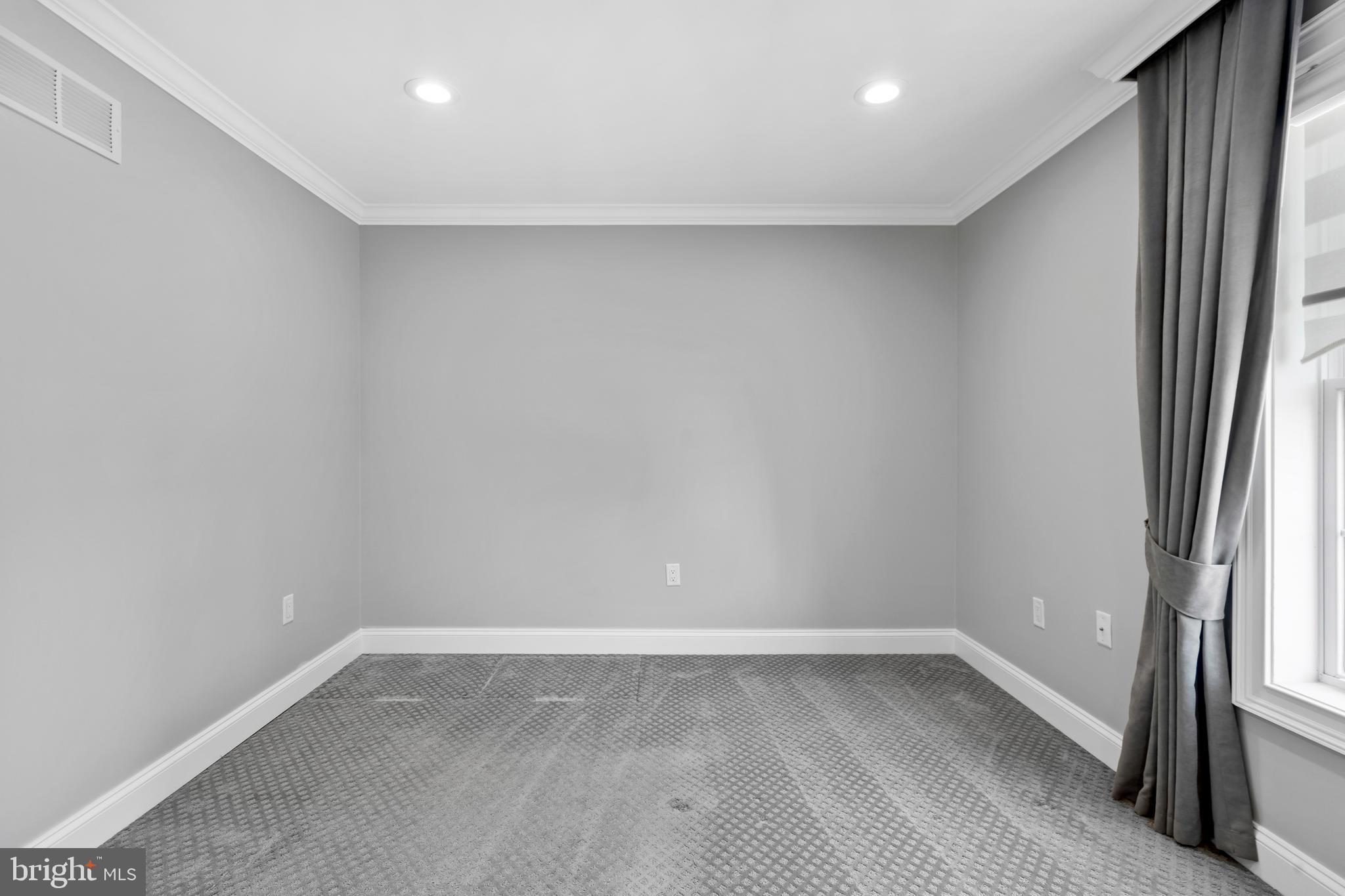 57 Rust Hill Road Levittown, PA 19056 - Photo 30 of 39